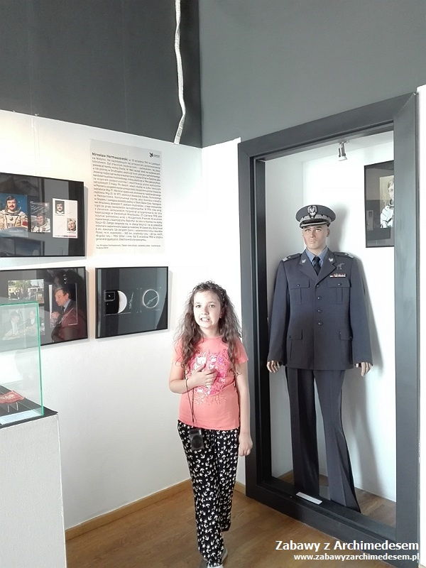 Pierwszy człowiek: Ku gwiazdom